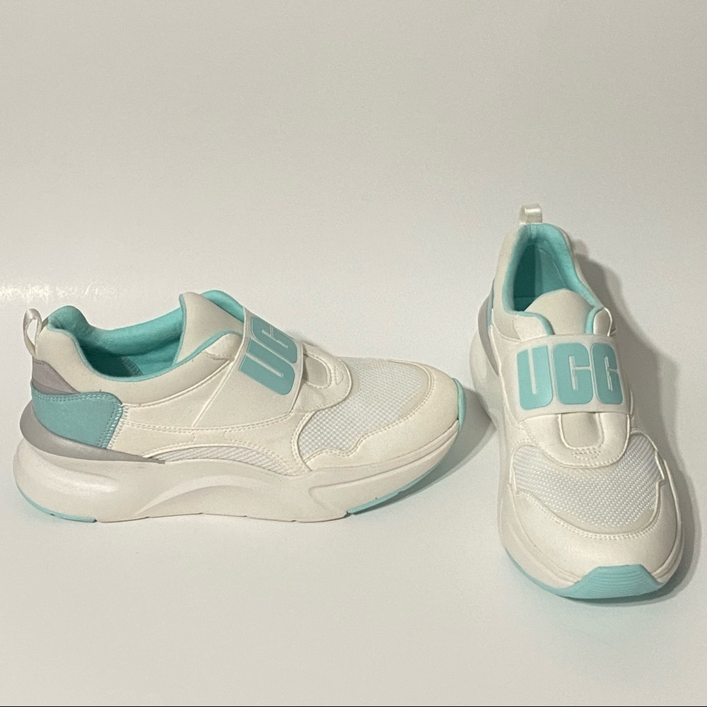 NEW Women’s UGG La Flex Sneakers Shoes White Sky Teal WMNS Size 7.5
